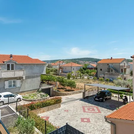 Apartment New And Chic Place Near Old Town Of Trogir