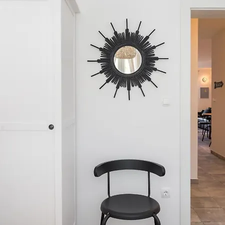 New And Chic Place Near Old Town Of Apartment Trogir